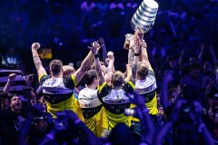 巴黎Blast总决赛：Vitality战队登顶CS:GO世界舞台夺冠